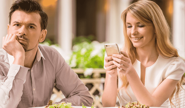Cellphone Quiz: Are You Too Attached? Cellphone Quiz: Are You Too Attached?