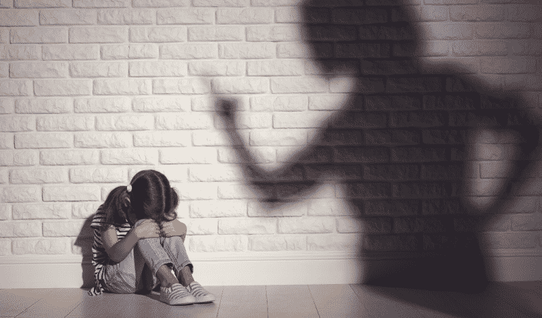 Growing Up with a Narcissist: How I’m Healing from the Abuse Growing Up with a Narcissist: How I’m Healing from the Abuse