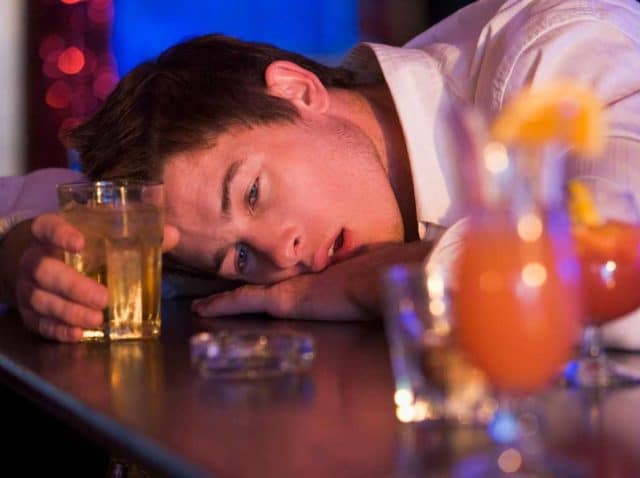 What Is Binge Drinking And How Do You Stop - Reach Out Recovery