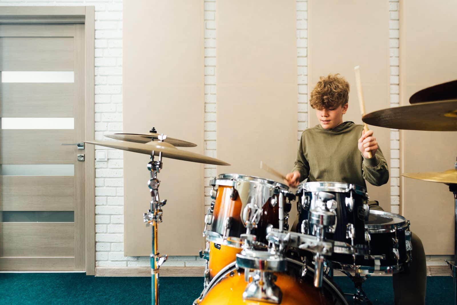 5 Health Benefits Of Playing Drums Reach Out Recovery