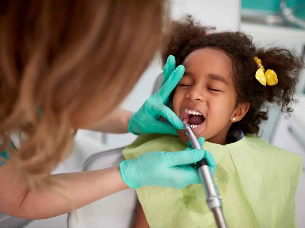 dental hygiene child