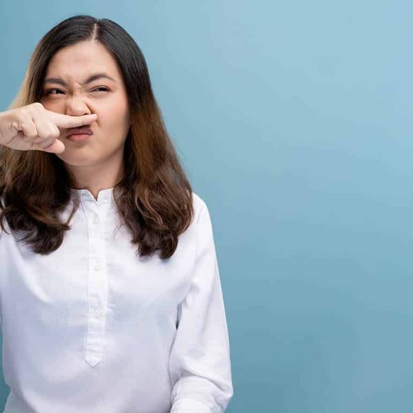 Inhalants can cause instant death by sniffing.