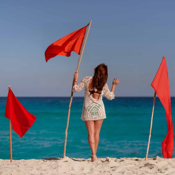 red flags of parent enmeshment